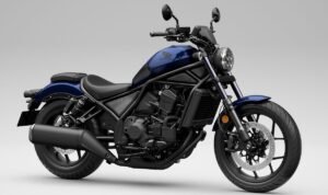 buat artikel panjang dan detail tentang "Honda Rebel 500 dan 1100 Bersolek" Buat artikel sesuai aturan rank math, buat seakan akan dirimu adalah penulis portal berita ternama