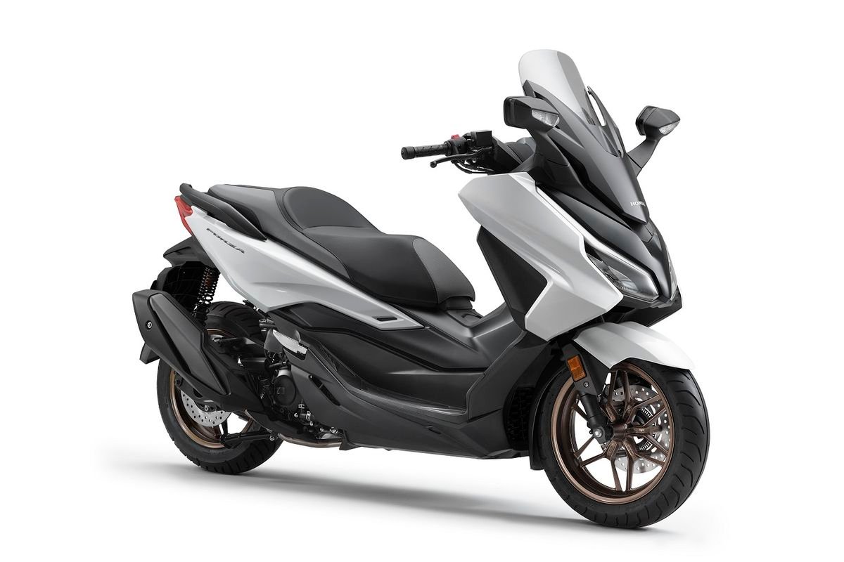 Honda Forza Terbaru