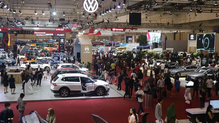 Penjualan Mobil Indonesia Malaysia